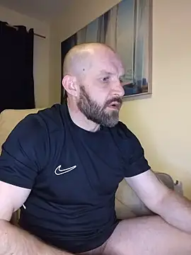 Andrewjames8391 online show from January 2026 11:20:01 PM