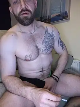 Andrewjames8391 online show from February 2026 09:46:01 PM