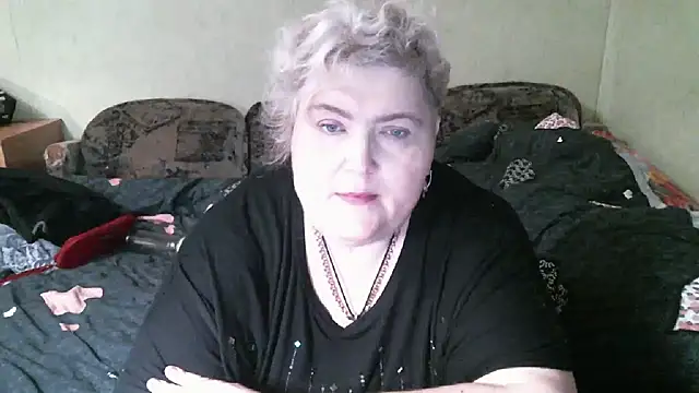 Snapshot of Lana555 chatting on November 2025 04:31:02 PM Lana555 online show from November 2025 04:31:02 PM