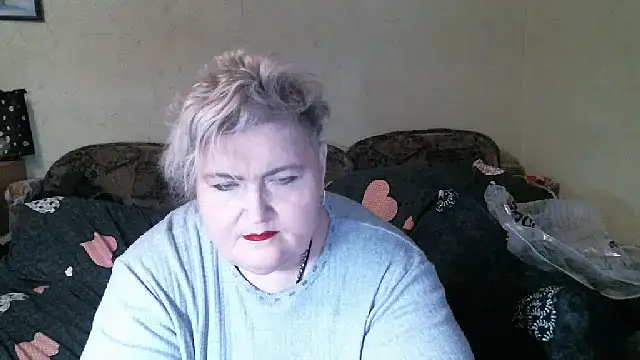 Snapshot of Lana555 chatting on November 2025 02:17:01 PM Lana555 online show from November 2025 02:17:01 PM