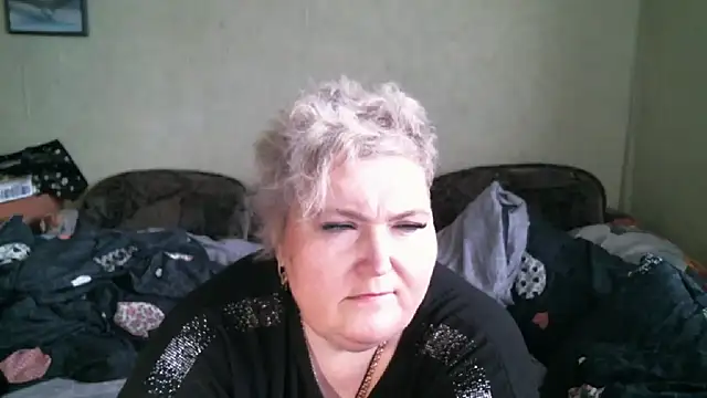 Snapshot of Lana555 chatting on November 2025 09:59:01 AM Lana555 online show from November 2025 09:59:01 AM