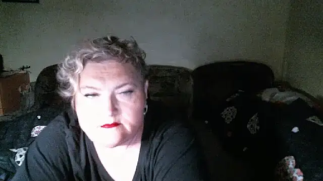 Snapshot of Lana555 chatting on November 2025 10:36:01 PM Lana555 online show from November 2025 10:36:01 PM