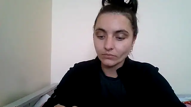 Snapshot of DInaraXRose chatting on September 2025 08:58:01 AM DInaraXRose online show from September 2025 08:58:01 AM