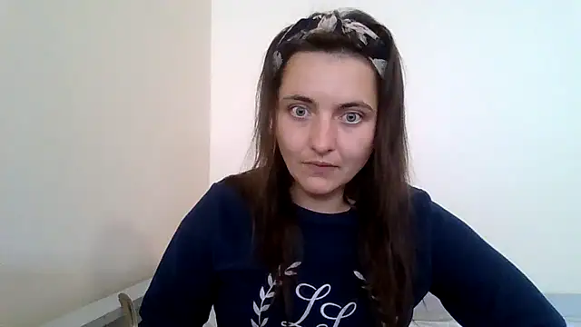 Snapshot of DInaraXRose chatting on September 2025 11:42:01 AM DInaraXRose online show from September 2025 11:42:01 AM