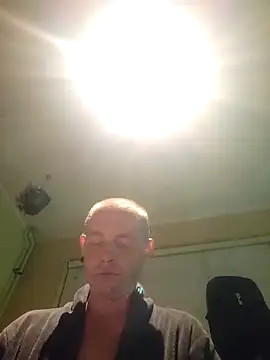 piercingpik online show from June 2026 11:18:02 PM