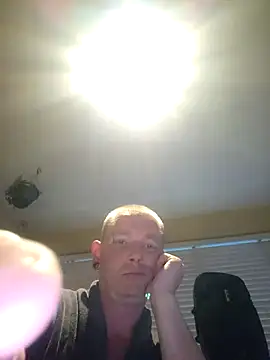 piercingpik online show from June 2026 08:02:01 PM