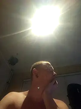 piercingpik online show from June 2026 10:12:01 PM