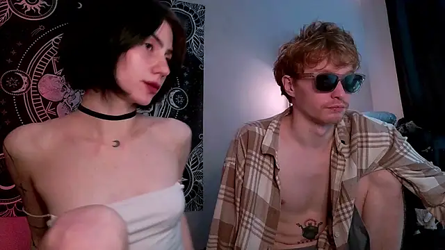 poisondevotion online show from February 2026 02:17:02 PM