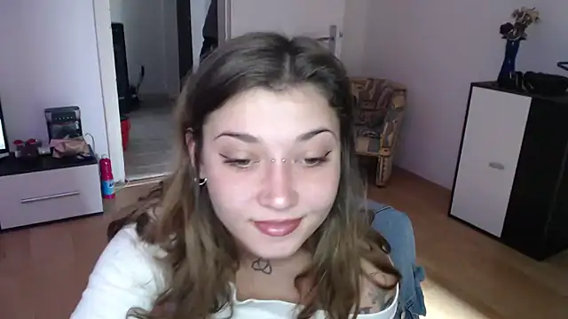 Aliens4twenty online show from November 2025 08:36:02 AM