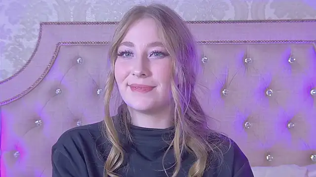 MiaEuphoria  online show from September 2025 10:20:02 AM