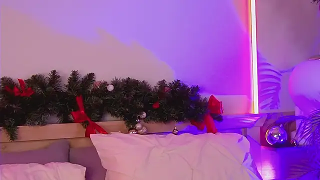 Snapshot of MiaEuphoria_ chatting on January 2026 04:05:02 AM MiaEuphoria online show from January 2026 04:05:02 AM