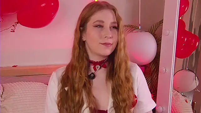 Snapshot of MiaEuphoria_ chatting on February 2026 04:09:02 AM MiaEuphoria online show from February 2026 04:09:02 AM