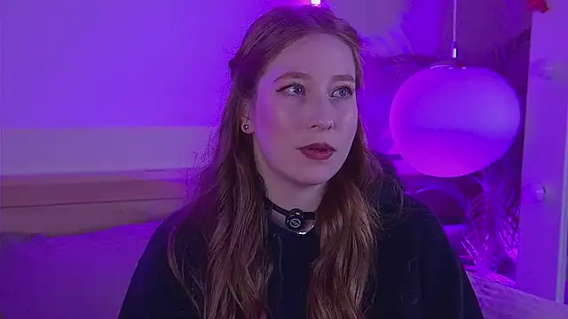 Snapshot of MiaEuphoria_ chatting on February 2026 06:26:01 AM MiaEuphoria online show from February 2026 06:26:01 AM