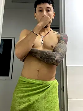 Snapshot of Stiven_x0 chatting on December 2025 01:11:01 AM Stiven x0 online show from December 2025 01:11:01 AM