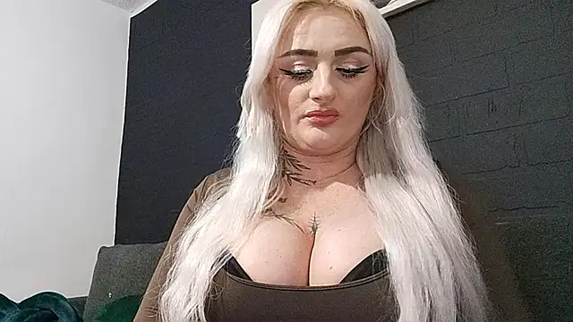 AnastasiaLips online show from April 2026 08:20:02 PM