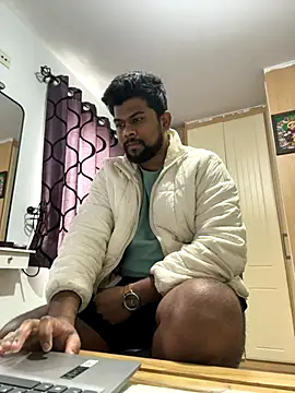 CrazyShashank online show from November 2025 12:42:01 PM