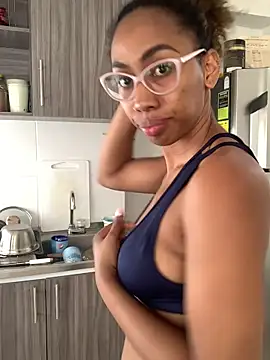 i lulu online show from February 2026 05:23:02 PM