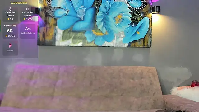 elizabeth lamer online show from April 2026 02:33:01 AM