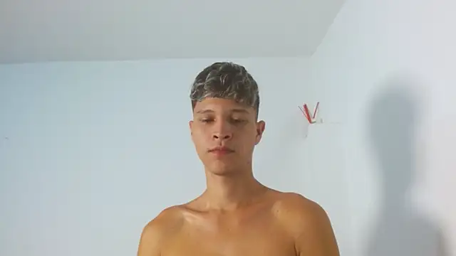 Twinkcock22 online show from July 2026 03:06:02 AM