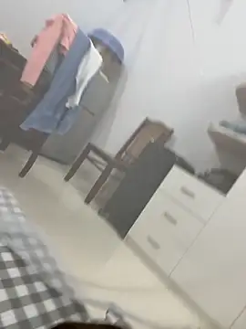 Snapshot of PhuongNhi21 chatting on October 2025 11:49:02 PM PhuongNhi21 online show from October 2025 11:49:02 PM