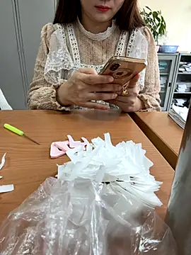 Snapshot of PhuongNhi21 chatting on October 2025 01:13:02 AM PhuongNhi21 online show from October 2025 01:13:02 AM