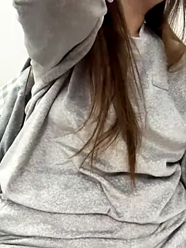 Snapshot of PhuongNhi21 chatting on November 2025 02:05:01 PM PhuongNhi21 online show from November 2025 02:05:01 PM