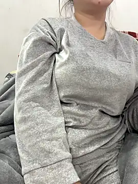 Snapshot of PhuongNhi21 chatting on November 2025 02:39:02 PM PhuongNhi21 online show from November 2025 02:39:02 PM