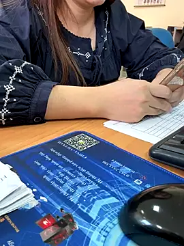 Snapshot of PhuongNhi21 chatting on November 2025 02:44:02 AM PhuongNhi21 online show from November 2025 02:44:02 AM