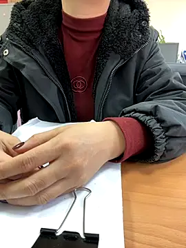 Snapshot of PhuongNhi21 chatting on November 2025 01:30:01 AM PhuongNhi21 online show from November 2025 01:30:01 AM