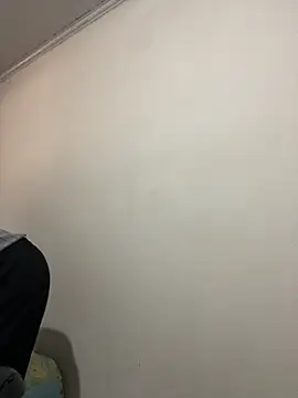 Tavinho067 online show from November 2025 05:56:01 PM