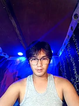 miss lolalops online show from December 2025 01:08:01 PM