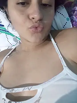 candy  fox  online show from February 2026 12:04:01 PM