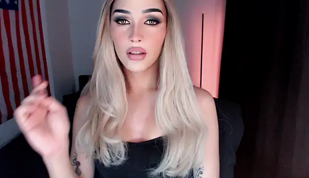 Alicegreenexx online show from November 2025 01:44:01 PM