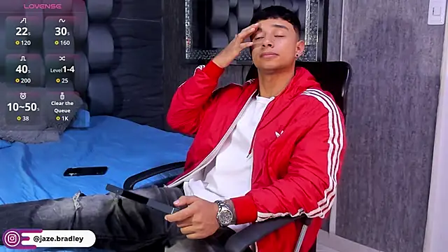 jaze bradley online show from September 2025 11:37:01 AM