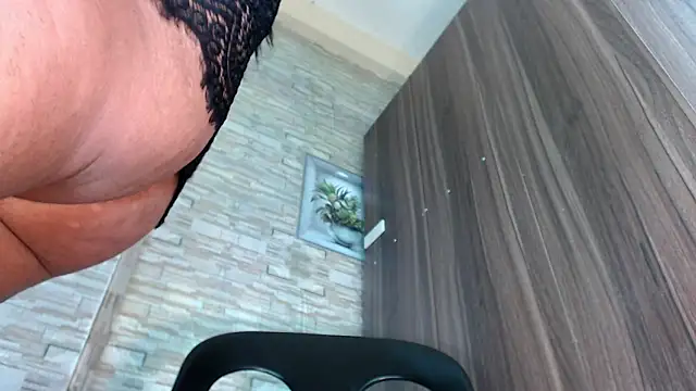 Snapshot of misstress_vannahxxx chatting on November 2025 01:27:02 AM misstress vannahxxx online show from November 2025 01:27:02 AM