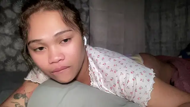 Snapshot of Exotic_alyssa69 chatting on May 2026 12:27:01 AM Exotic alyssa69 online show from May 2026 12:27:01 AM
