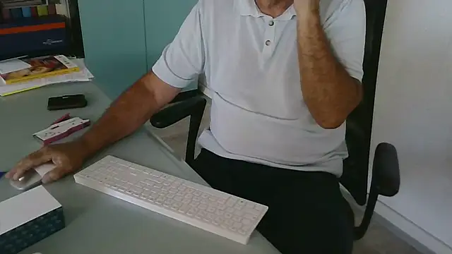 Snapshot of Bsxmaturo61 chatting on June 2026 12:46:02 PM Bsxmaturo61 online show from June 2026 12:46:02 PM