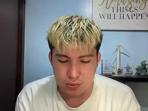 Snapshot of lovely_jay chatting on May 2026 06:03:01 PM lovely jay online show from May 2026 06:03:01 PM