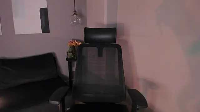 Snapshot of emily_mars1 chatting on October 2025 07:23:02 PM emily mars1 online show from October 2025 07:23:02 PM