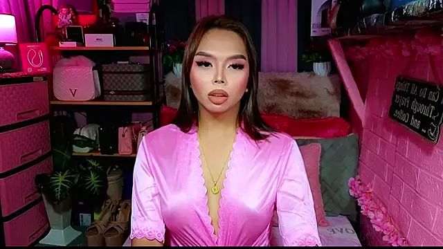 MoniqueCeleste online show from October 2025 12:47:01 AM