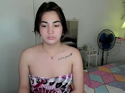 Alovelydoll nica online show from February 2026 02:28:02 AM