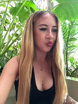 asraifae online show from October 2025 12:58:01 AM