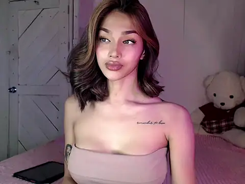 Snapshot of itsmekarinaaa chatting on May 2026 04:59:01 PM itsmekarinaaa online show from May 2026 04:59:01 PM