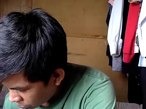 SteveFoxxe online show from October 2025 01:01:02 AM