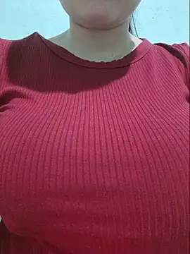Snapshot of Shiny_Babe chatting on May 2026 11:38:01 AM Shiny Babe online show from May 2026 11:38:01 AM