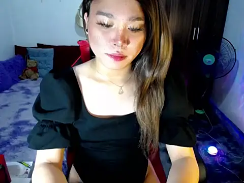 Urassiansweetcummer online show from March 2026 09:41:01 PM