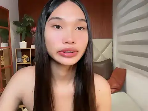 Snapshot of universal_slutt chatting on June 2026 05:44:01 PM universal slutt online show from June 2026 05:44:01 PM