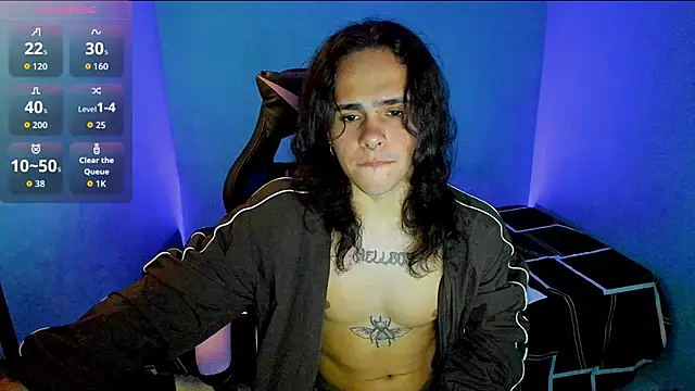 Snapshot of Maximiliano_scoott__ chatting on September 2025 07:04:01 PM Maximiliano scoott   online show from September 2025 07:04:01 PM