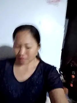 Phiphi135 online show from April 2026 02:37:01 PM