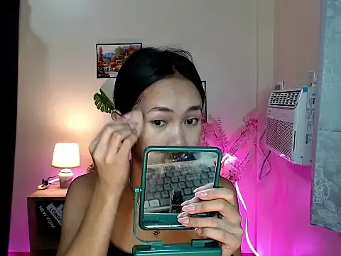 Shindoll online show from October 2025 09:39:01 AM